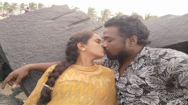 Desi Horny Bhabhi – Tamil Full Riding MMS