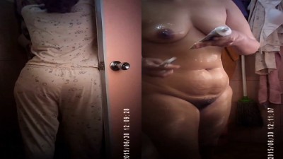Sexy Housewife Takes A Quick Shower Naked Viral Best Sex