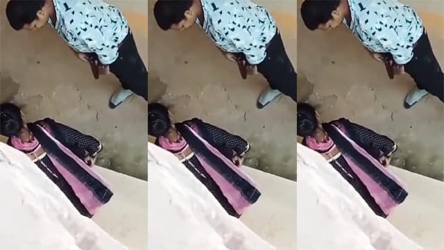 Uncle Girl Behind Bus Stop On Highway Hard Chudai MMS