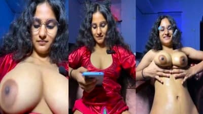 Horny Chennai Desi Model Nude Sex Talking